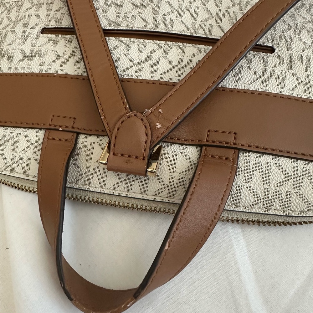 Michael Kors Rhea Zip Medium Slim Signature Logo Backpack - Picture 10 of 11